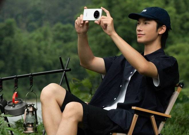 拯救折叠屏，不能等苹果