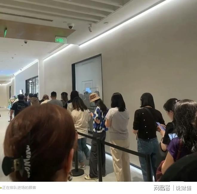 今年的奢侈品怎么了？