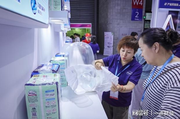 包大人亮相上海老博会，引领银发生活品质升级