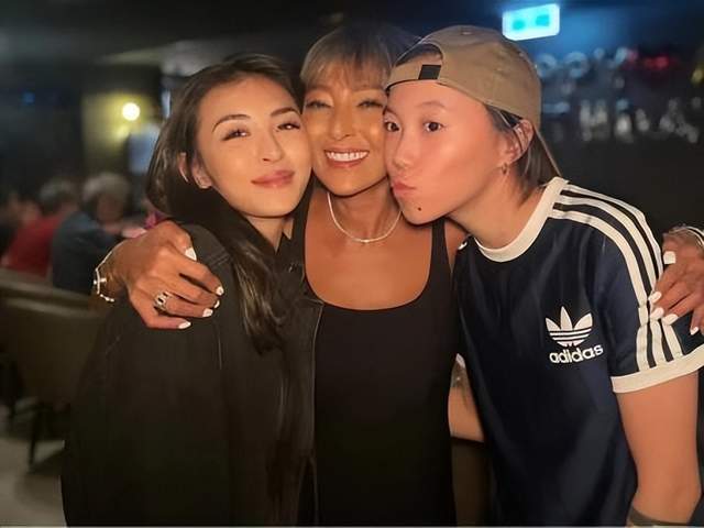 从唱跳改行干审计!女明星勇闯金融圈,干出多少隐形富婆? 从唱跳改行干审计!女明星勇闯金融圈,干出多少隐形富婆?