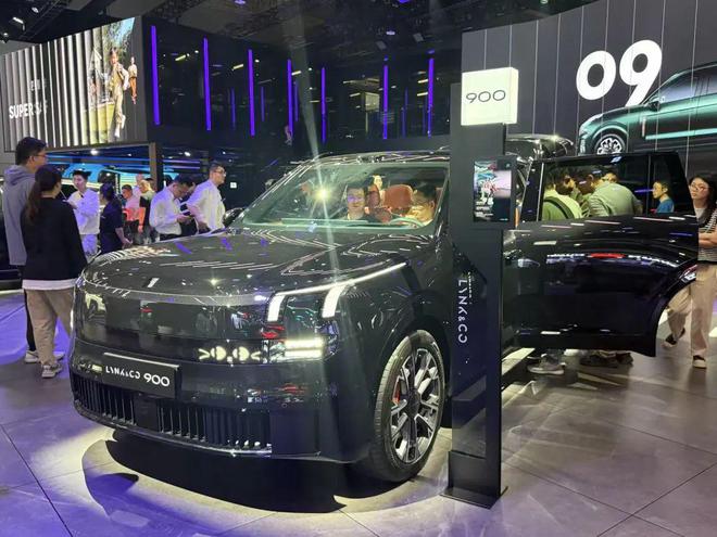 出走上汽一个月，周钘“火速”入职领克