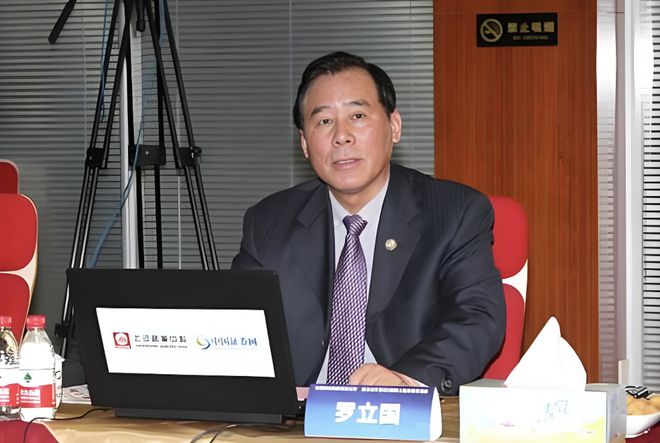 宁波430亿罗氏家族，难解扩张“后遗症”