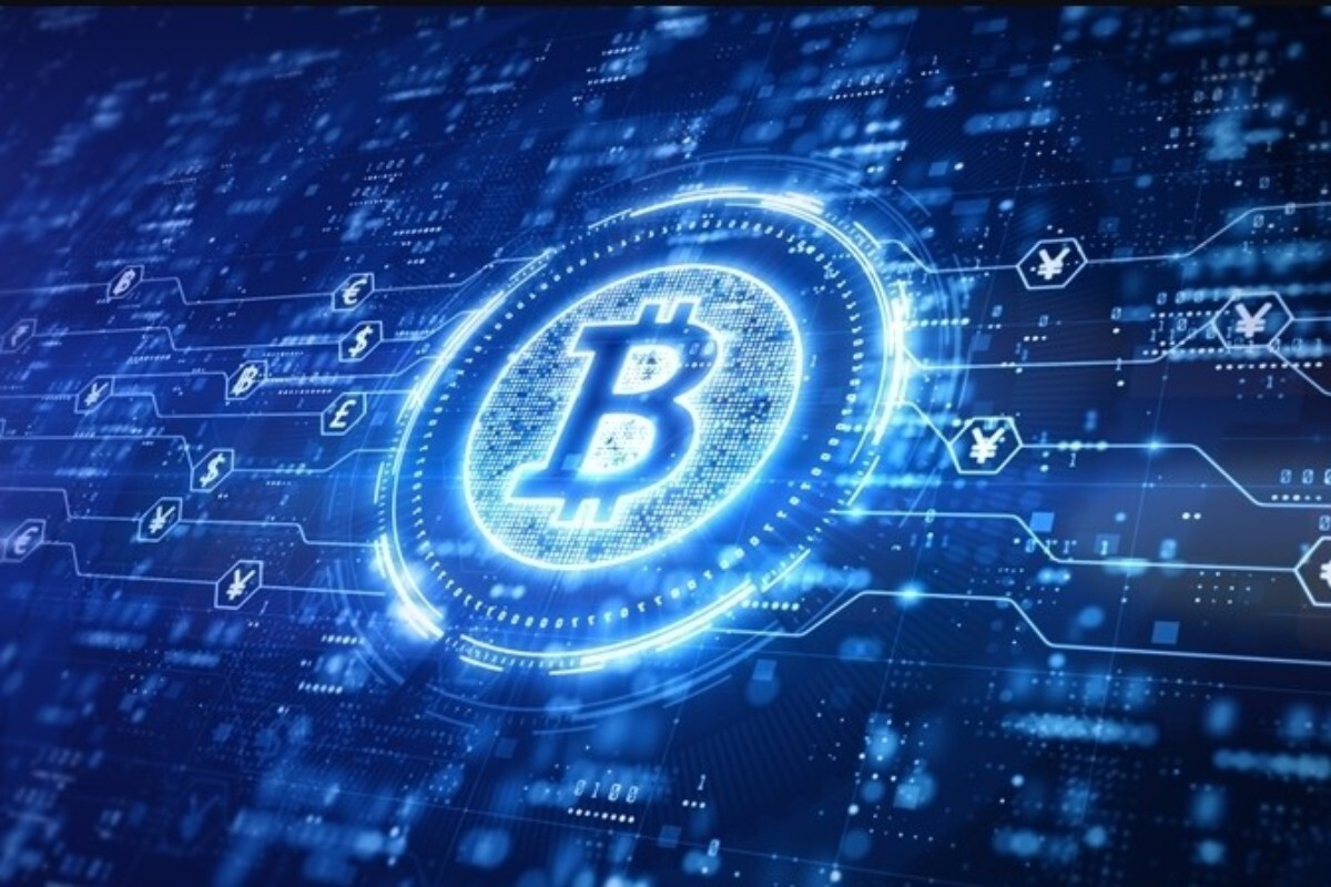 经济学家鲁比尼·努里尔预计下半年核心通胀率将达到 3.5%，并警告可能出现经济衰退