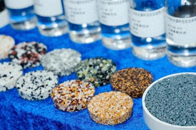 上纬新材的5000股东集体沸腾 上纬新材的5000股东集体沸腾