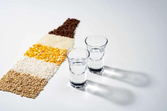 金种子酒总经理何秀侠提前卸任 金种子酒总经理何秀侠提前卸任