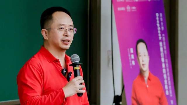 纳米AI霸榜:周鸿祎的AI野心,有了新底气 纳米AI霸榜:周鸿祎的AI野心,有了新底气