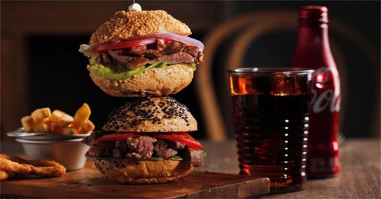 配方修改？川普发文确认，惨遭可口可乐打脸否认！