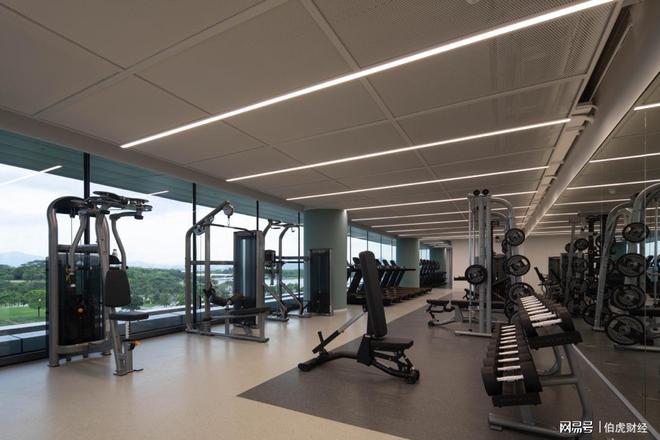 小米全国第四个区域总部开园，“小米魔方”成深圳新晋科技地标