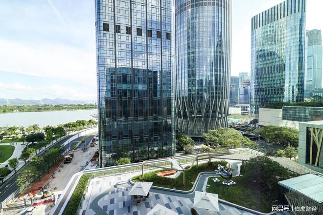 小米全国第四个区域总部开园，“小米魔方”成深圳新晋科技地标