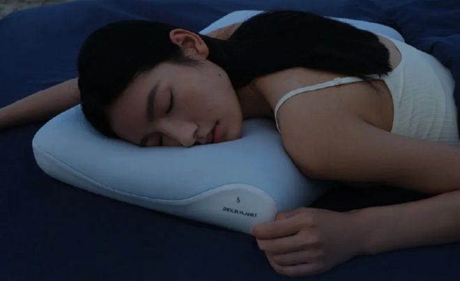 大幅降价，亚朵急了