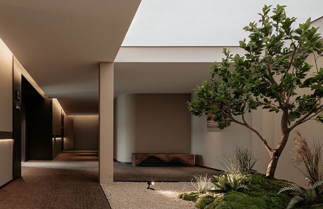 大幅降价，亚朵急了