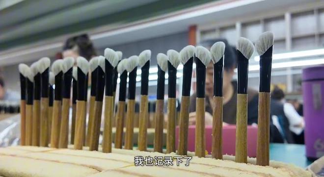 从代工厂到新国牌，中小企业正在拼多多书写新故事