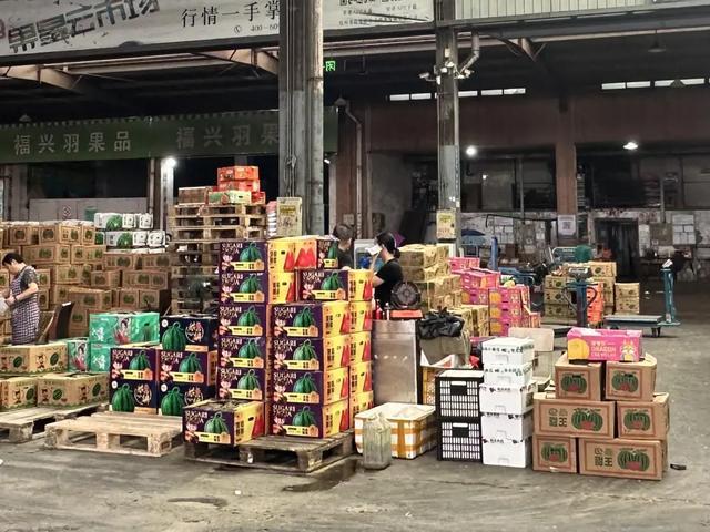 “身价暴涨”500%，狂卖10亿杯的超级单品，带飞一颗“酸果”