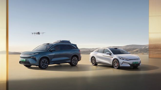 实力霸榜！比亚迪上半年狂卖214万辆，国内海外双线飘红！