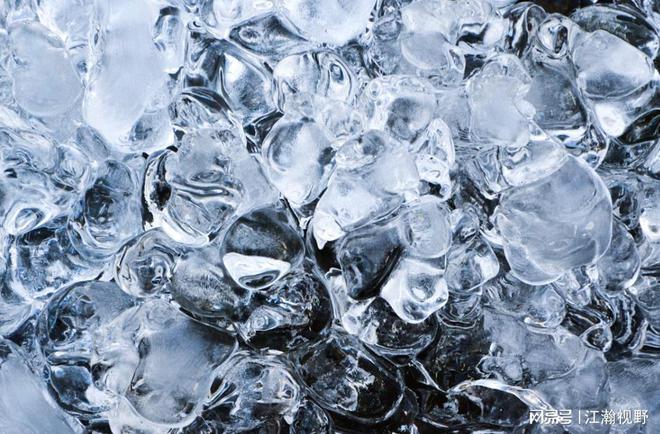 农夫山泉上线两公斤装食用冰，夏天卖冰杯又是好生意了？