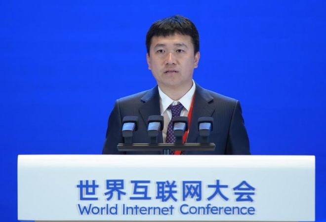 马斯克信徒、前百度员工，折腾14年终于整出一个IPO！