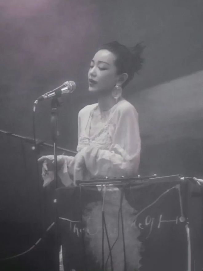 10年了,郭敬明圈的钱,还没花完 10年了,郭敬明圈的钱,还没花完