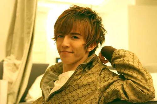 10年了,郭敬明圈的钱,还没花完 10年了,郭敬明圈的钱,还没花完