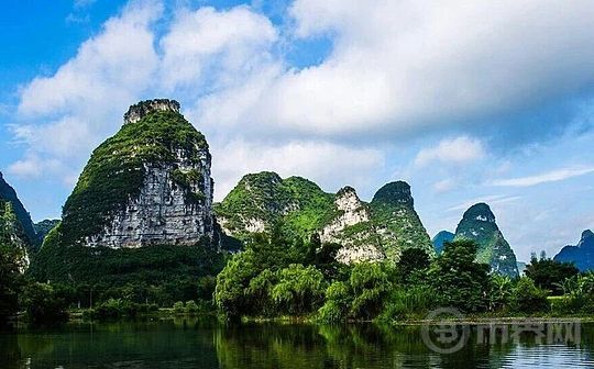 跨境支付体系的双轨演进：货币桥与稳定币的竞合格局