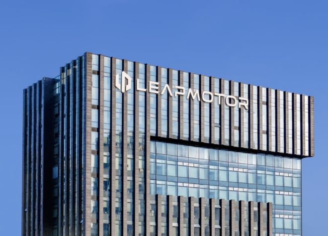 以行践言，以终为始，朱江明「没画饼」