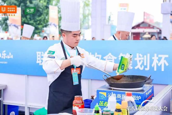 年轻人捧红的地方菜，正走出第二增长曲线