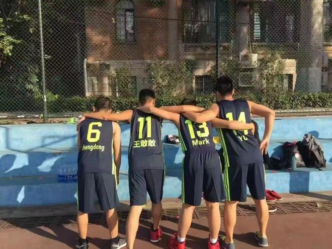 韩后创始人王国安：还清15亿债务，我当着全体员工嚎啕大哭