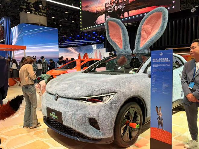 劳斯莱斯等顶级豪车退群，海外品牌自救！这届广州车展还有哪些趋势？