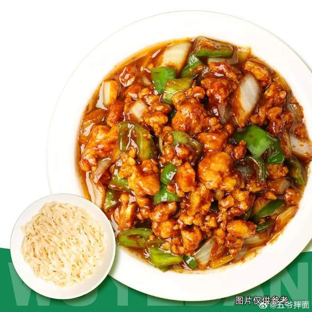 遇见小面破发，中式面馆梦碎