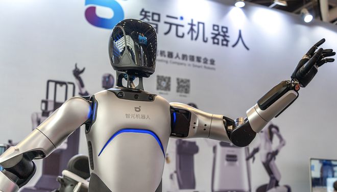 智元否认和宇树高价争抢春晚赞助席位，“送自家机器孩子上春晚跳舞要花1亿元？”