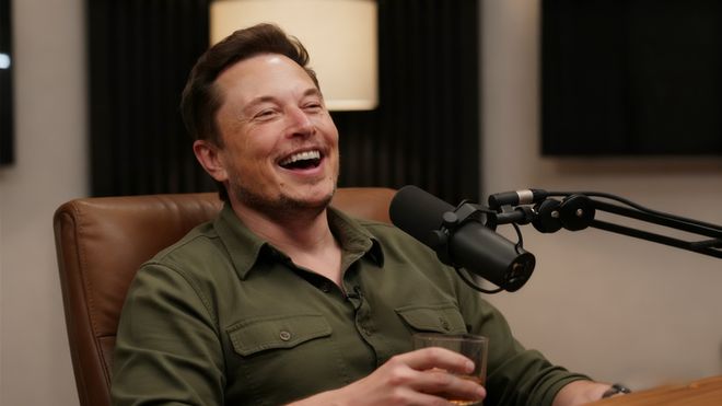 炸裂!马斯克成人类史上首位7000亿美元富豪,超第二名5000亿 炸裂!马斯克成人类史上首位7000亿美元富豪,超第二名5000亿