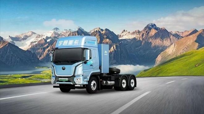 2025新能源重卡1-11月销量：徐工2.6万辆，重汽第4，福田领先东风