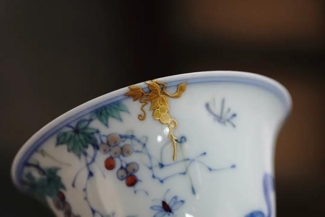 我在景德镇修复15000个“心碎”，订单多到接不完