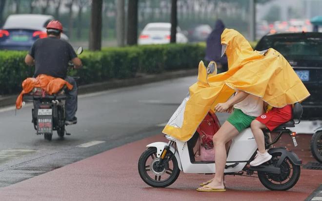 第一批被新国标电动车“逼疯”的人，出现了…