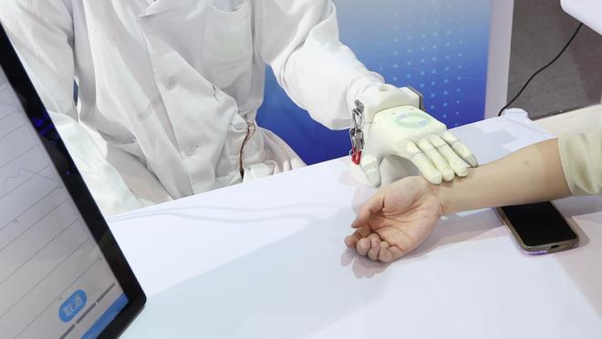 对话倪海厦传承人，为什么说多数赛博中医会走不下去？