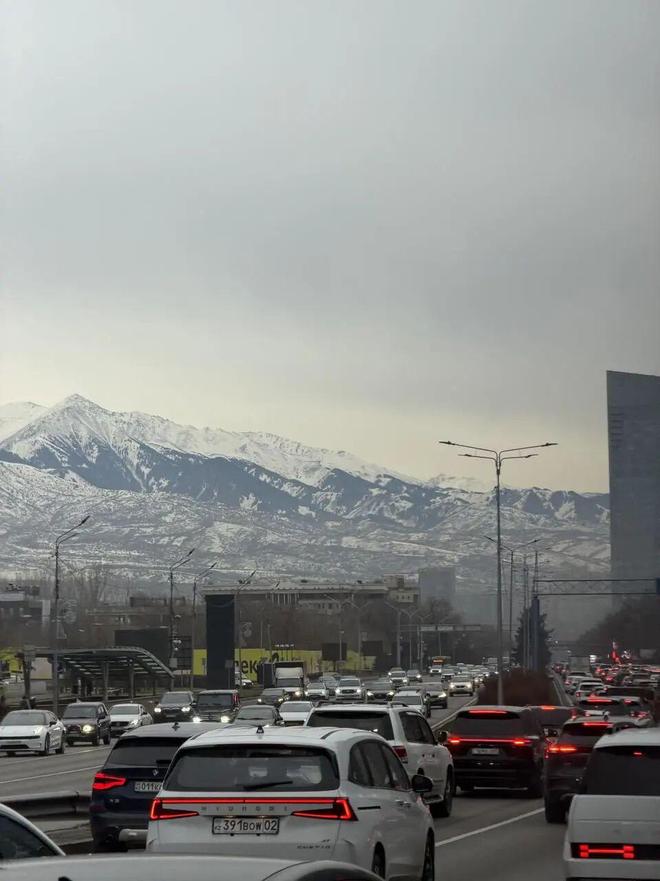 百万华人涌入，变革中的斯坦国