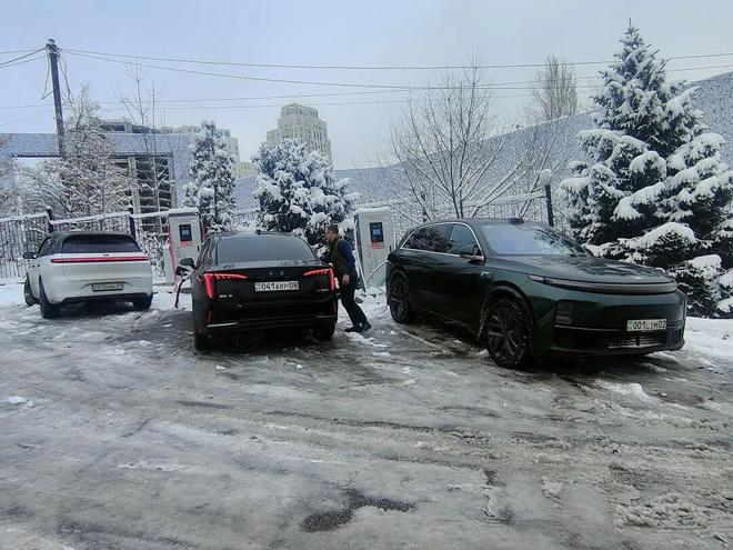 百万华人涌入，变革中的斯坦国