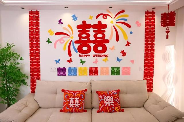 辞掉铁饭碗，义乌创业失败后，他靠10元单品4个月卖出100万