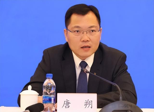 6400亿市值交行，唯一75后高层卸任