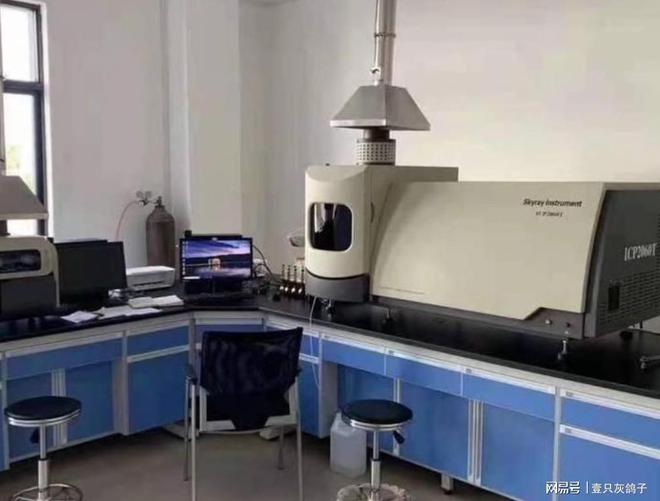 合同没谈拢，清华博士被迫停止撤退，此前已套现8亿仍不满足