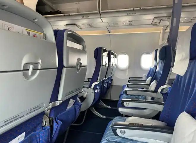 “经济舱第一排宁可空着航司也不会免费给你”，买完机票还要再花500选座位是在欺负人吗？