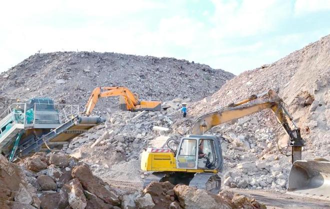 美国结束上届政府针对中国芯片贸易调查，未来18个月不对中国芯片加征额外关税