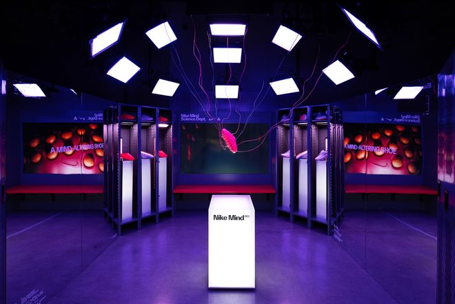 耐克业绩承压，值得担心吗？