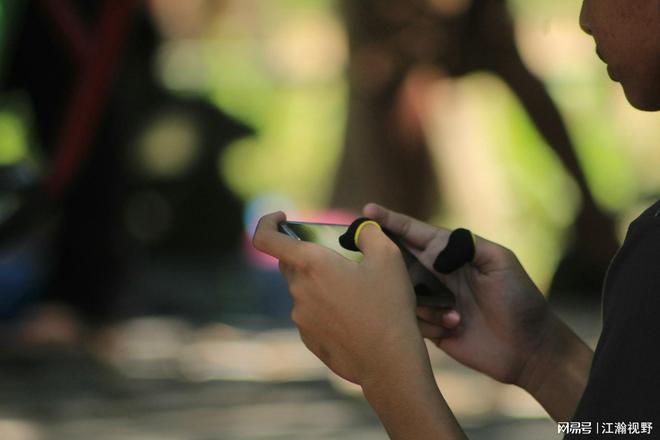 不买量也能爆？虎牙发行《鹅鸭杀》破圈真相