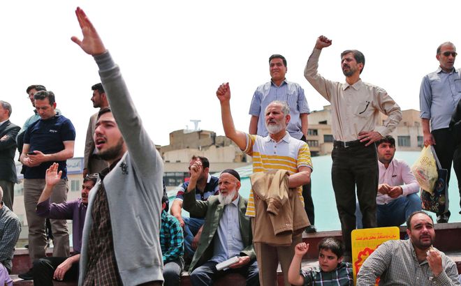 全世界都在过年,伊朗却在闹“改朝换代”,这场危机将如何收场? 全世界都在过年,伊朗却在闹“改朝换代”,这场危机将如何收场?