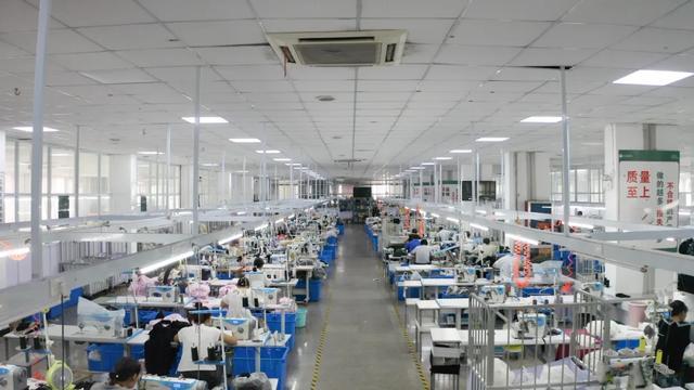 去义乌“打假”,却意外发现财富密码,宁波夫妻8年干出3个亿 去义乌“打假”,却意外发现财富密码,宁波夫妻8年干出3个亿