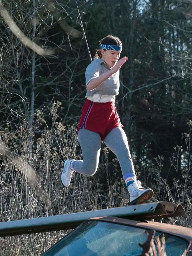 80年代的狂野与未来，都藏在怪奇物语的穿搭里