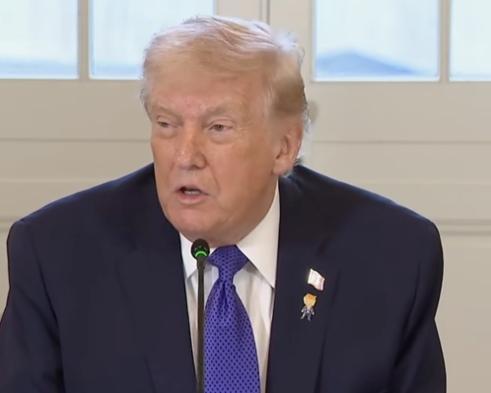 特朗普对话20家美石油公司：已经亏的120亿美元就算了，你不干还有25家愿意干