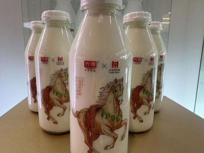 深耕上海辐射全国 光明乳业推出“上海限定”产品