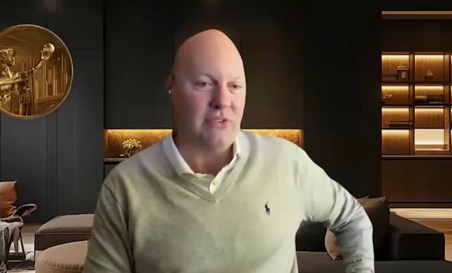 “短缺终将导致过剩”,a16z安德森2026年展望:AI芯片将迎来产能爆发与价格崩塌 “短缺终将导致过剩”,a16z安德森2026年展望:AI芯片将迎来产能爆发与价格崩塌