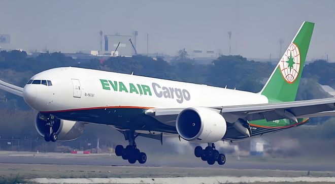 机长副机长为何竟敢在机舱内打架? 机长副机长为何竟敢在机舱内打架?